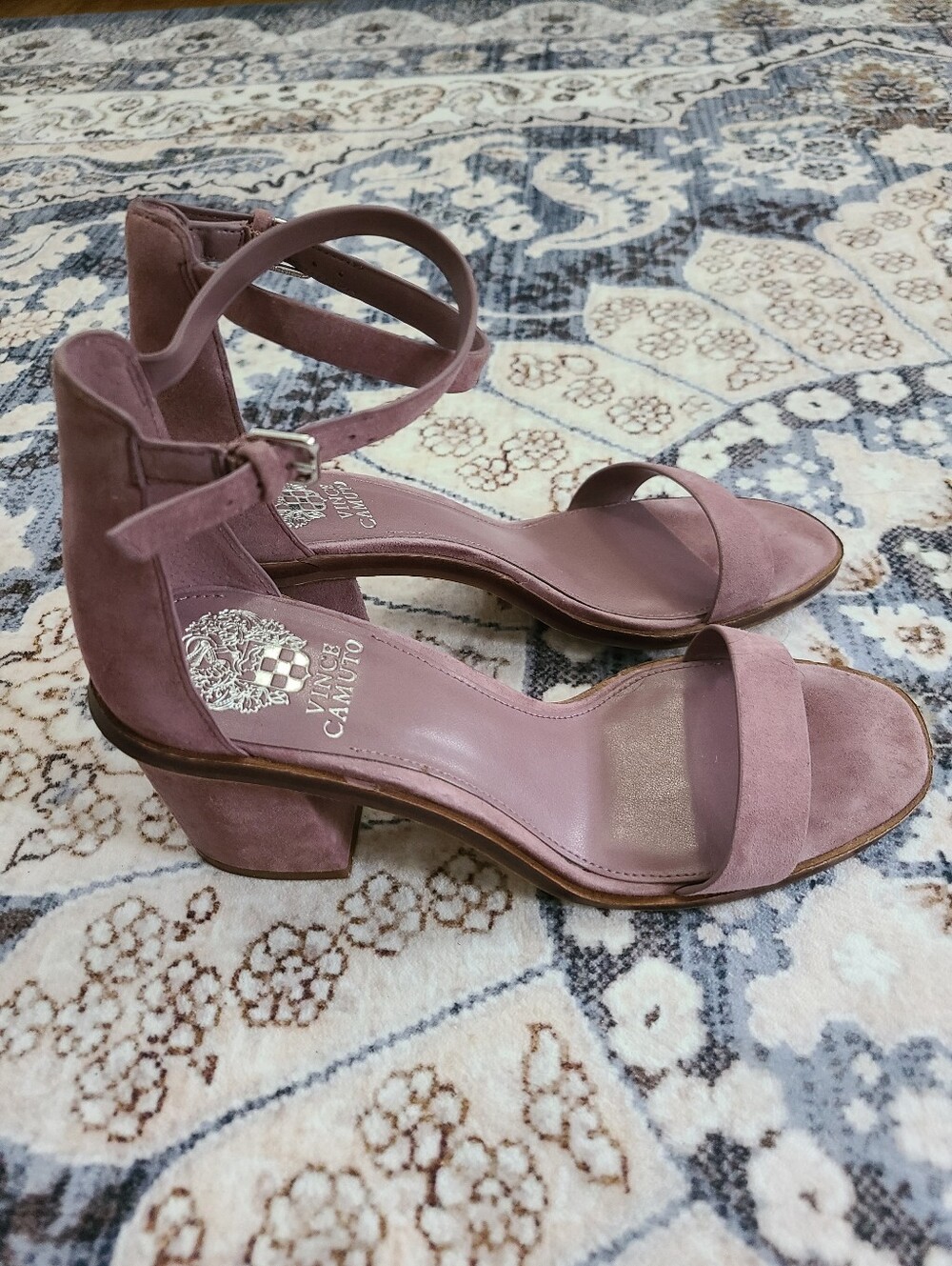 Vince Camuto Kreestey Ankle Strap Sandals Mauve Size 7.5 - Picture 3 of 9